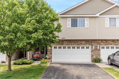 4812 200th St N, Forest Lake, MN, 55025-8061 | Card Image