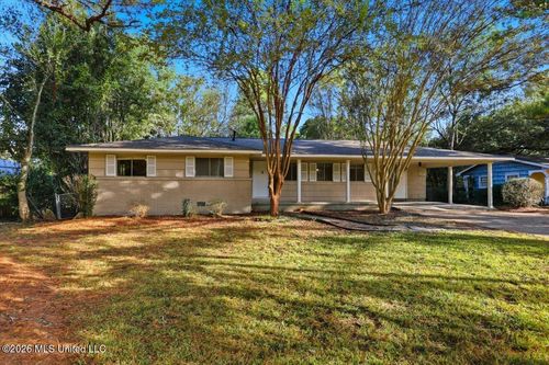1632 Winchester St, Jackson, MS, 39211-5752 | Card Image