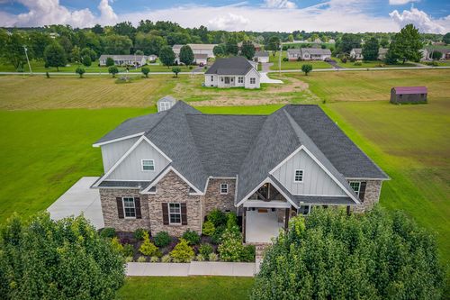 92 Hickory Grove Dr, Morrison, TN, 37357-2401 | Card Image