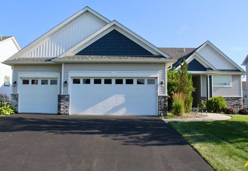 15672 Fairchild Way, Apple Valley, MN, 55124-5354 | Card Image