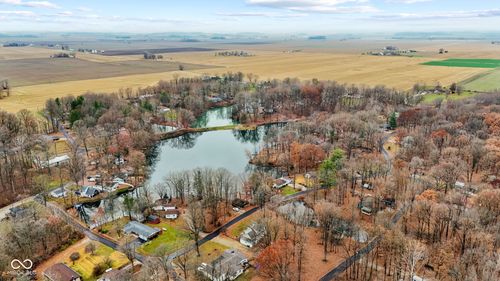 8615 N Briarwood Lake East Dr, Monrovia, IN, 46157-9283 | Card Image