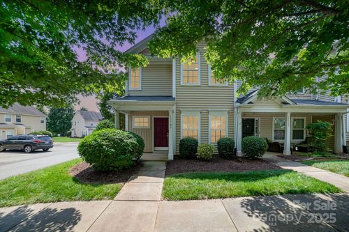 17729 Trolley Crossing Way, Cornelius, NC, 28031-8305 | Card Image