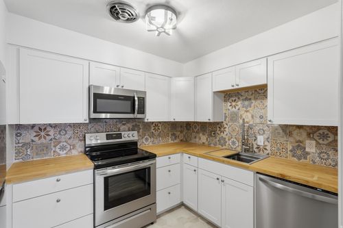 311-130 S 1300 E, Salt Lake City, UT, 84102-1734 | Card Image
