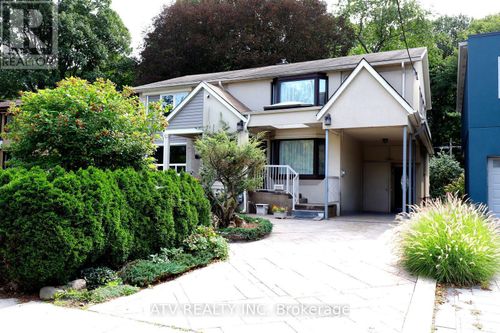 235 St Mark'S Road, Toronto (Lambton Baby Point), ON, M6S2J1 | Card Image