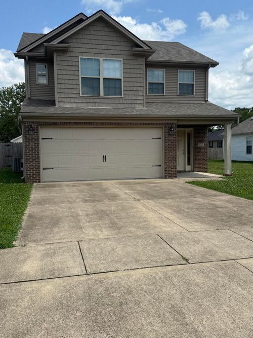 325 Oxford Cir, Richmond, KY, 40475-8263 | Card Image