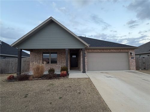 1803 E Hudson Dr, Siloam Springs, AR, 72761-6044 | Card Image