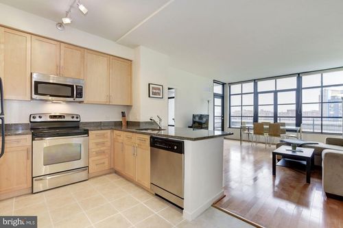 510-437 New York Ave Nw, WASHINGTON, DC, 20001-4750 | Card Image