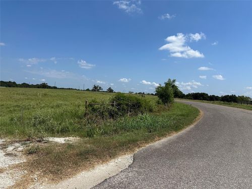 1 Cr 328, Buffalo, TX, 75831 | Card Image