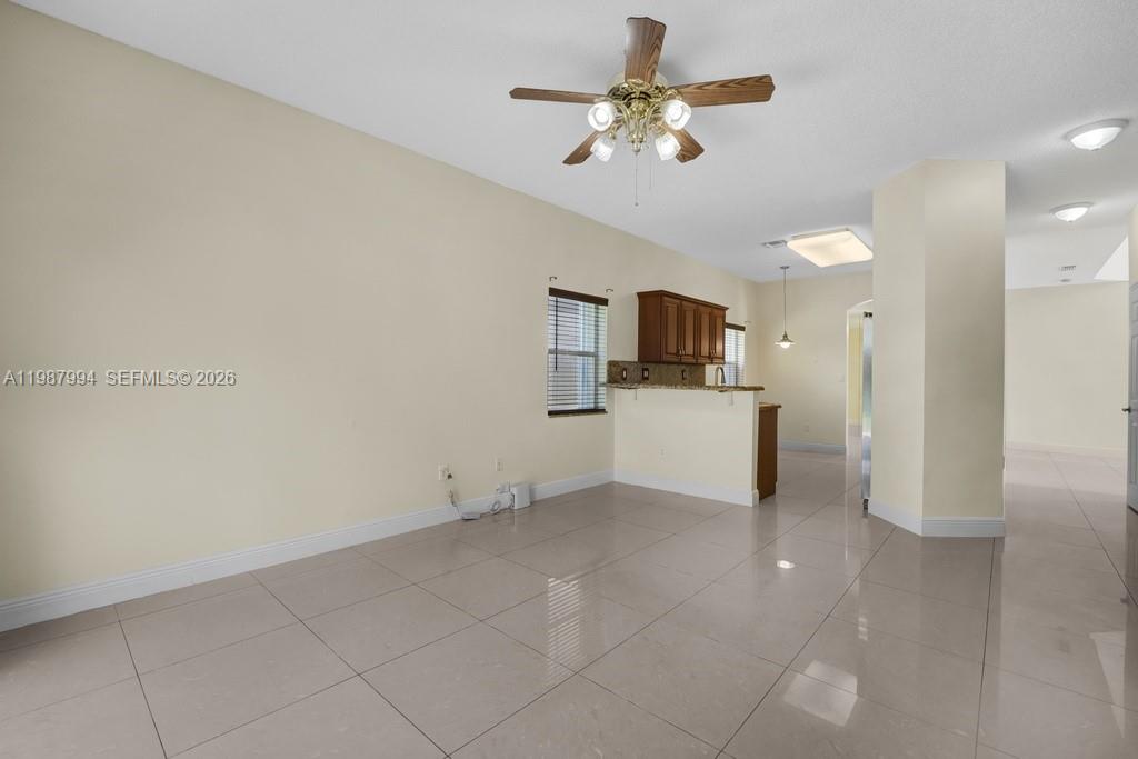 Residential in Pembroke Pines 4