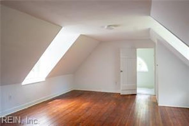 525 Main St, House other with 6 bedrooms, 3 bathrooms and null parking in Mathews VA | Image 21