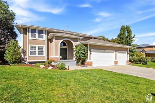 7262 S Towncrest Dr, Cottonwood Heights, UT, 84121-3867 | Card Image