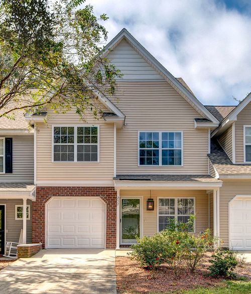 257 Kelsey Blvd, Wando, SC, 29492-8236 | Card Image