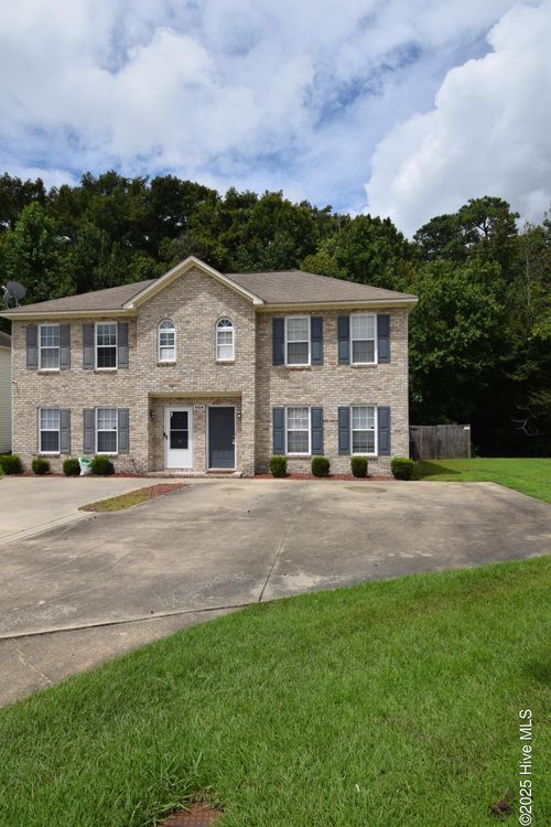 b-4104 Brook Creek Ln, Greenville, NC, 27858-8203 | Card Image