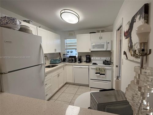 apt-103b-8900 Washington Blvd, Pembroke Pines, FL, 33025-1562 | Card Image