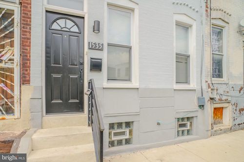 1535 W Seltzer St, PHILADELPHIA, PA, 19132-2220 | Card Image