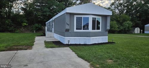 141 Tower Cir, CARLISLE, PA, 17013-9627 | Card Image