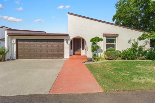 2029 Weiskopf Ct, Richland, WA, 99352-9789 | Card Image