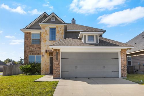 2032 Stubbs Dr, Bryan, TX, 77807-1448 | Card Image
