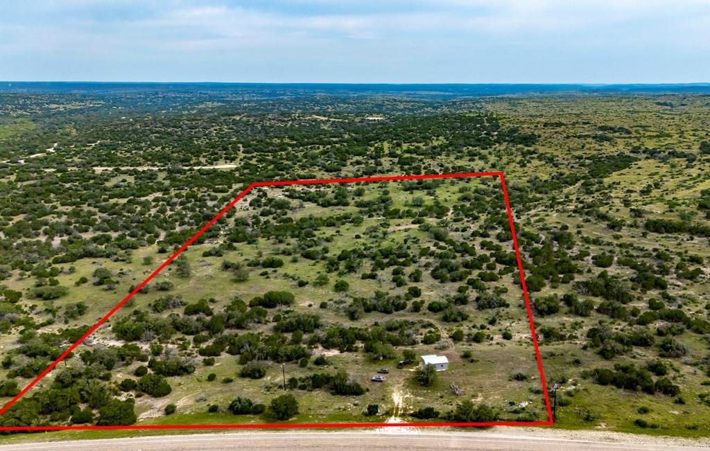 Land in Rocksprings 2