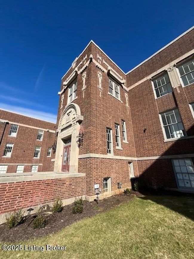 202 - 1810 Sils Ave, Condo with 2 bedrooms, 2 bathrooms and null parking in Louisville KY | Image 22