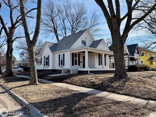 801 S Main St, Centerville, IA, 52544-2518 | Card Image