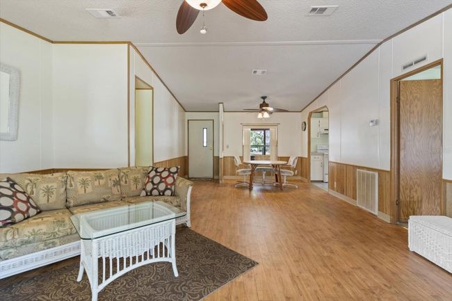 6890 W Hamill Ct, House other with 3 bedrooms, 2 bathrooms and null parking in Homosassa FL | Image 9