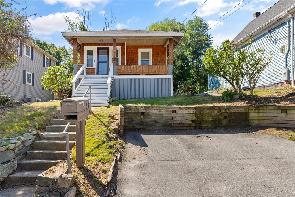 High St, Avon, MA 02322