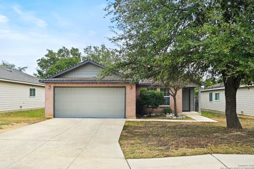 221 Katie Ct, Boerne, TX, 78006-8607 | Card Image