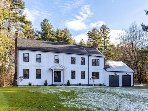 12 Brookside Ln, Norfolk, MA, 02056-1170 | Card Image