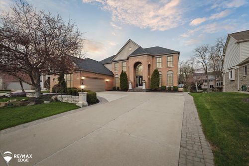 1342 Marina Pointe Blvd, Lake Orion, MI, 48362-3903 | Card Image