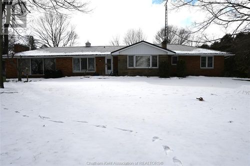 20928 Victoria Rd, Ridgetown, ON, N0P2C0 | Card Image