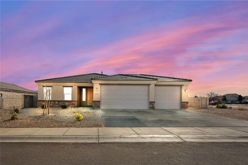 3380 E Double O Dr, Kingman, AZ, 86409-8806 | Card Image