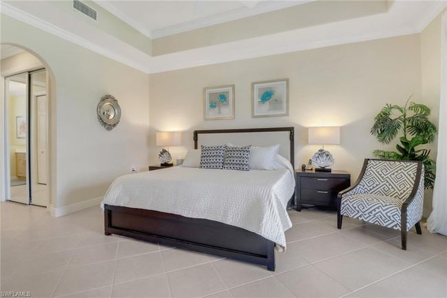 APT-2004 - 762 Regency Reserve Cir, Condo with 3 bedrooms, 3 bathrooms and 2 parking in NAPLES FL | Image 22
