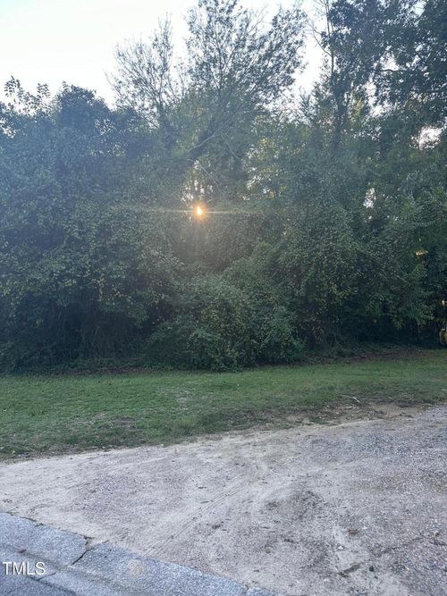 4217 James Rd, Raleigh, NC, 27616-5103 | Card Image