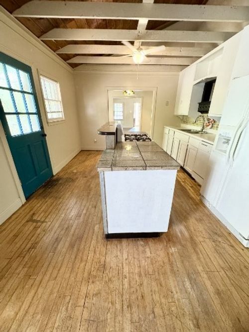 a-5706 William Holland Ave, Austin, TX, 78756-1226 | Card Image