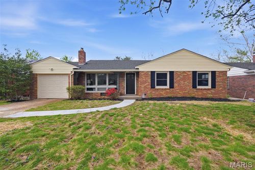 8609 Mayflower Court, University City, MO, 63132 | Card Image