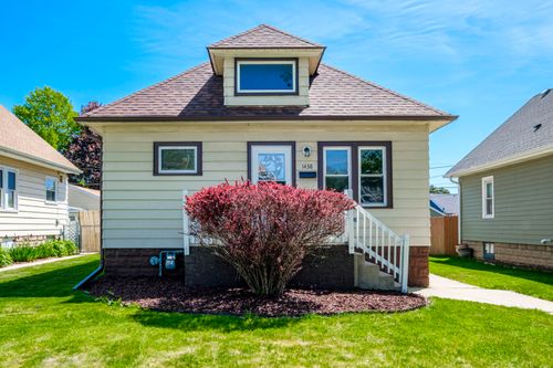 1438 S 95th St, WEST ALLIS, WI, 53214 | Card Image