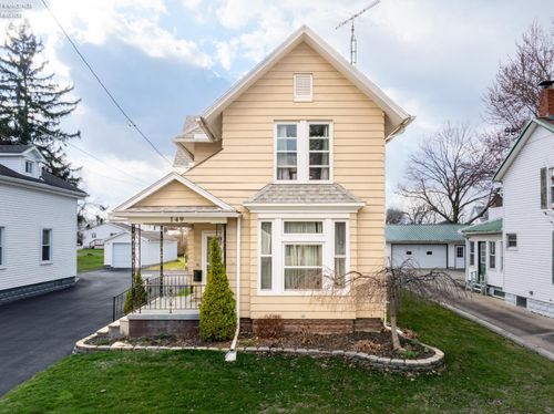 149 Walnut St, Bellevue, OH, 44811-1537 | Card Image