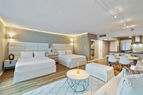 apt-421-2301 Collins Ave, Miami Beach, FL, 33139-1635 | Card Image
