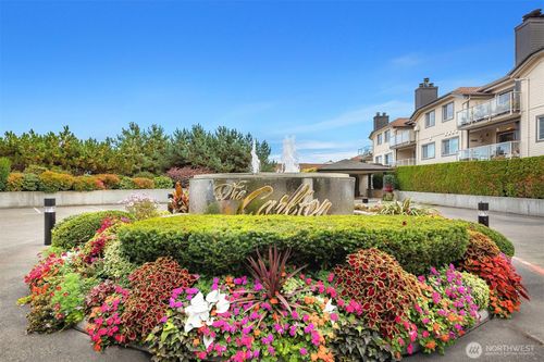 402-2760 76th Ave Se, Mercer Island, WA, 98040-2767 | Card Image