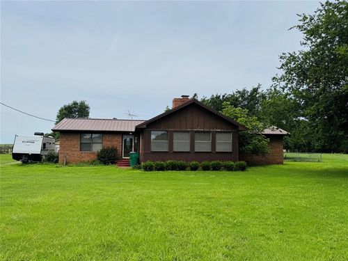 311 Parker St, Waurika, OK, 73573-5191 | Card Image