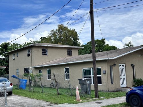 4429 Sw 21st St, West Park, FL, 33023-3325 | Card Image