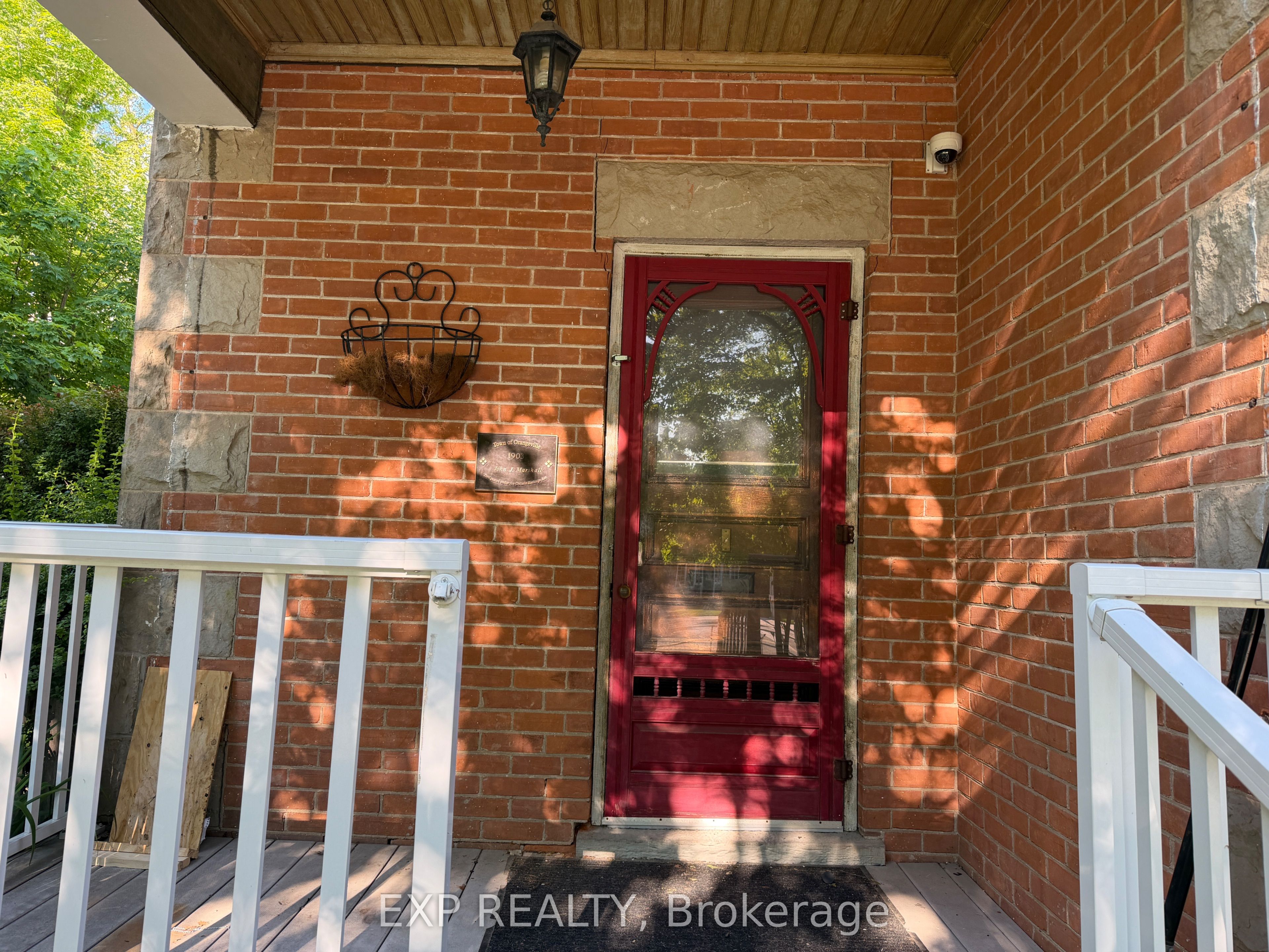 Residential Lease in Orangeville 2
