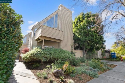 443 College Ave, Palo Alto, CA, 94306-1525 | Card Image