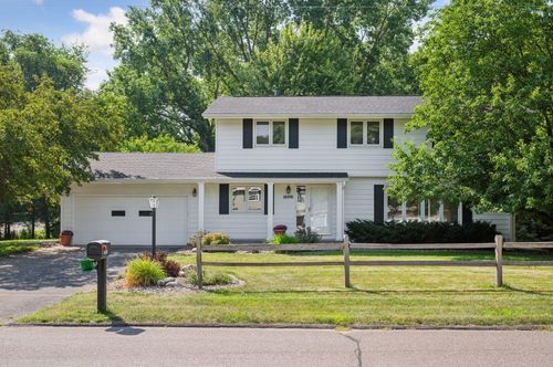 16091 Highwood Dr, Minnetonka, MN, 55345-2828 | Card Image