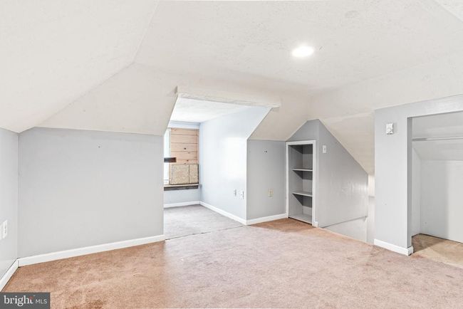 9054 William Penn Hwy, House other with 4 bedrooms, 2 bathrooms and null parking in MIFFLINTOWN PA | Image 36