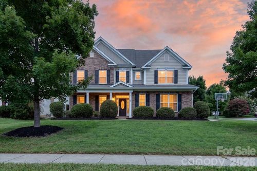1560 Duckhorn St Nw, Concord, NC, 28027-3557 | Card Image