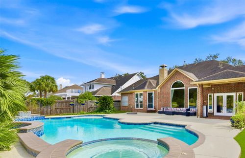 411 Crestwater Trl, Houston, TX, 77082-1526 | Card Image