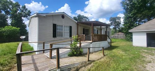 16711 Lake Cir, Conroe, TX, 77302-5346 | Card Image