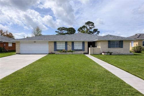 724 Avenue E, Marrero, LA, 70072 | Card Image